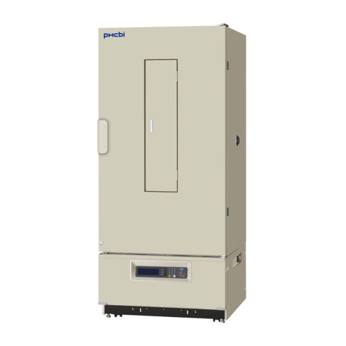 Kühlinkubator MIR-554-PE von PHC, PHCbi mit geschlossener Türe und Ansicht von der Seite