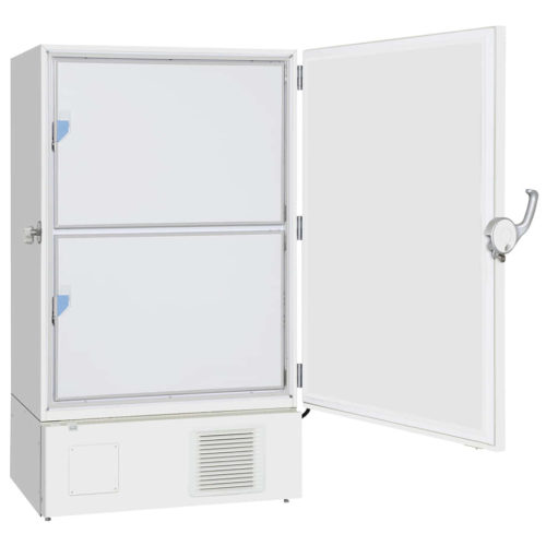 Ultratiefkühlschrank MDF-DU901VHL-PE VIP ECO von PHC, PHCbi mit offener Türe und Ansicht von der Seite
