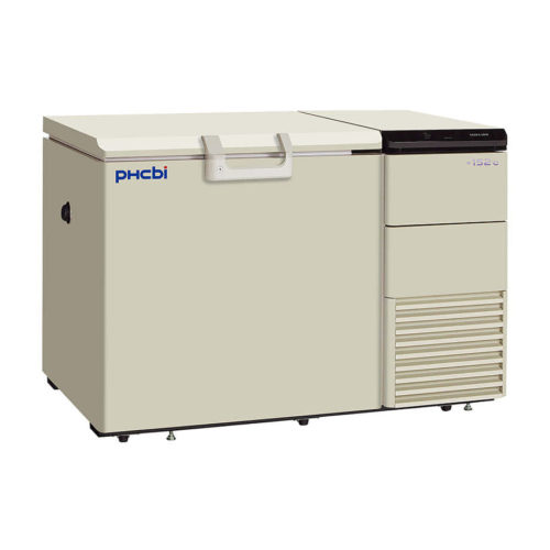 Kryogene Ultratiefkühltruhe MDF-1156-PE von PHC, PHCbi mit geschlossener Türe und Ansicht von der Seite