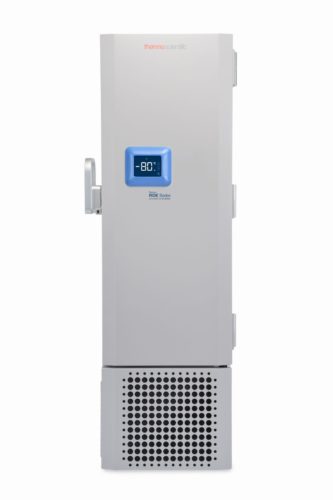 Labor Ultratiefkühlschrank RDE30086 von Thermo Scientific REVCO mit geschlossener Standardtüre und Ansicht von vorne