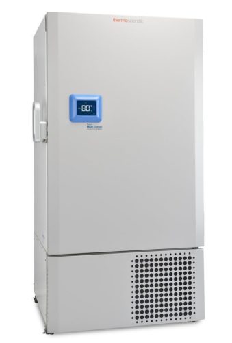Labor Ultratiefkühlschrank RDE60086FV von Thermo Scientific REVCO mit geschlossener Standardtüre und Ansicht von der Seite